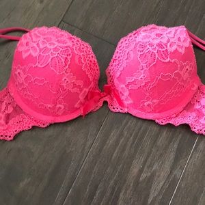 34A very sexy push up hardly worn